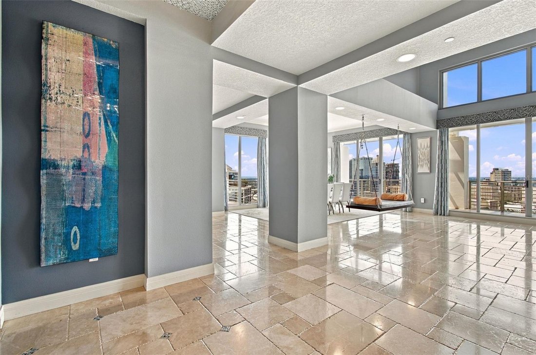 Condo in Tampa, Florida, United States 4 - 18873399