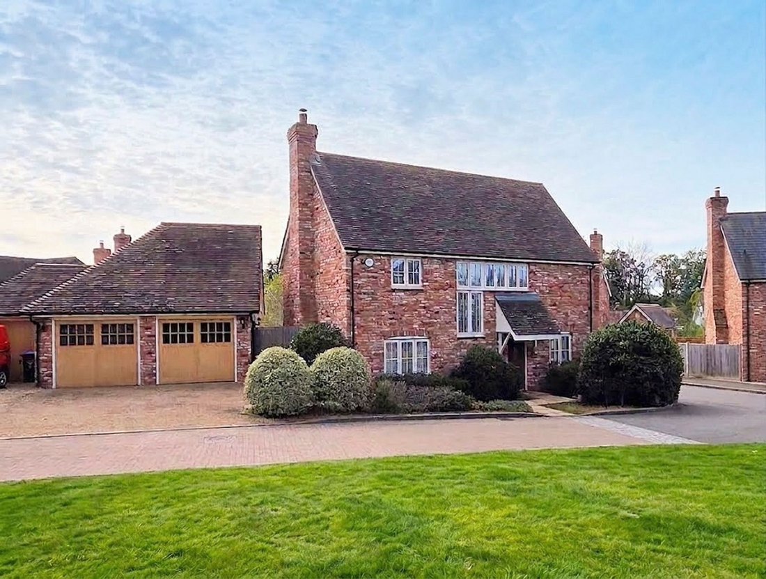 Haus in Ardingly, England 1 - 18784637