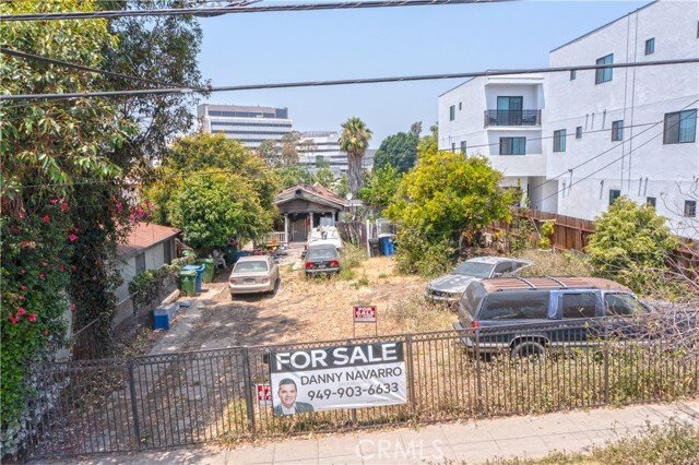 Los Angeles, California, United States 4 - 18872291