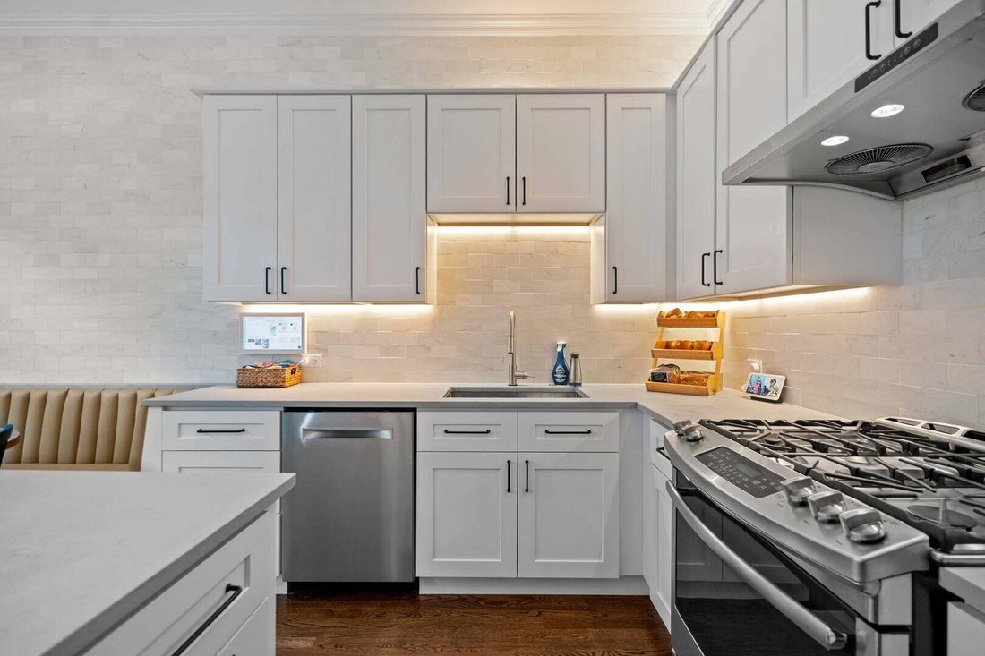 Condo in Chicago, Illinois, United States 3 - 18874068