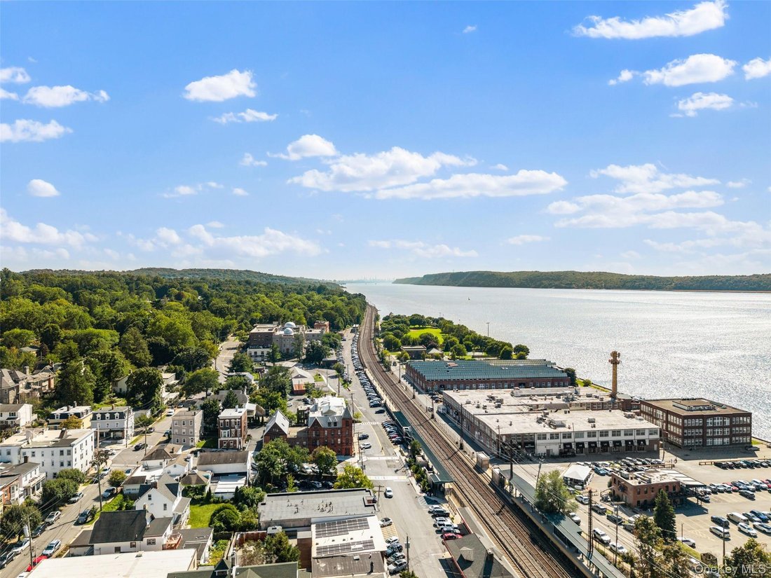 Condo in Irvington, New York, United States 4 - 18870603