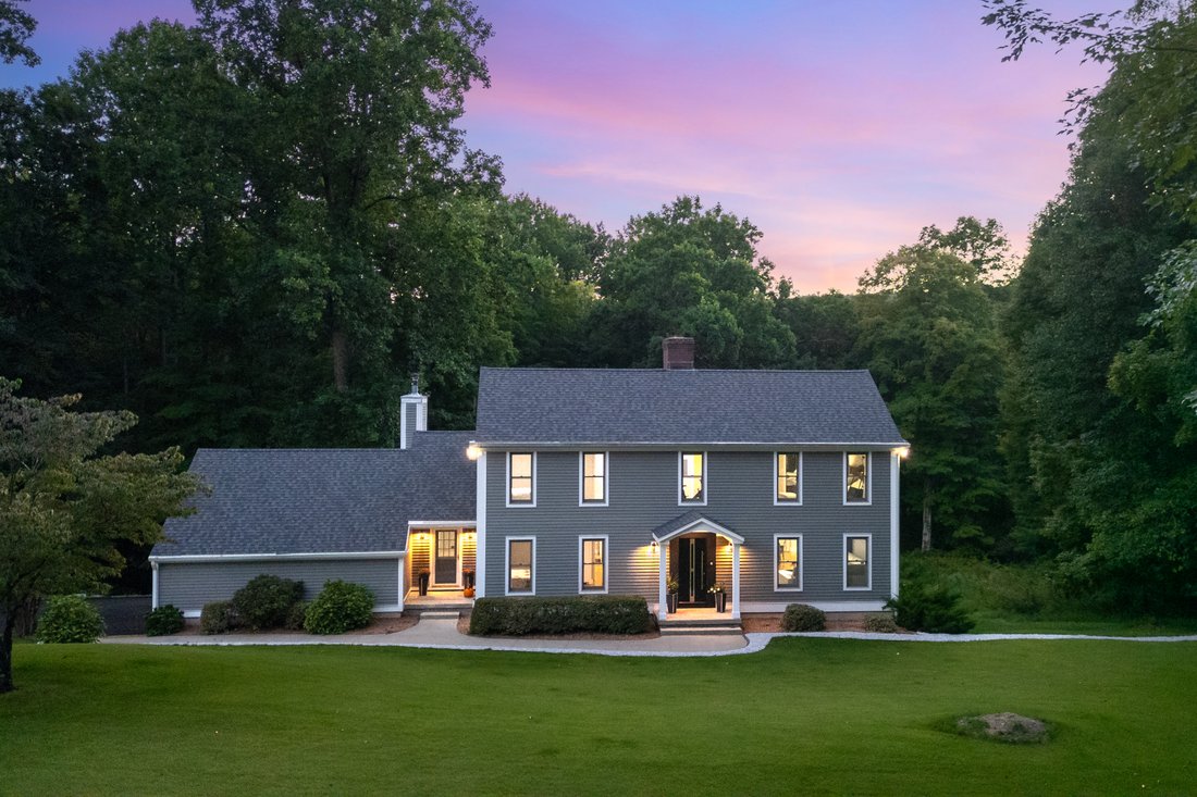 House in Bethel, Connecticut, United States 1 - 18871653