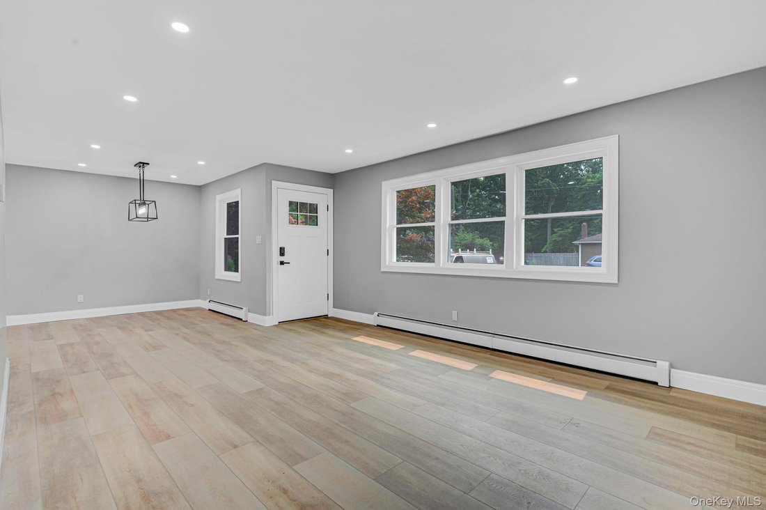 Casa a Mastic Beach, New York, Stati Uniti 5 - 18874655