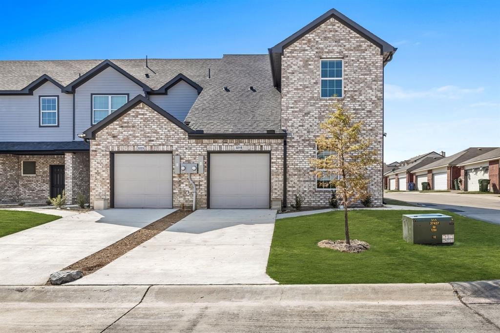 Garland, Texas, United States 1 - 17891112