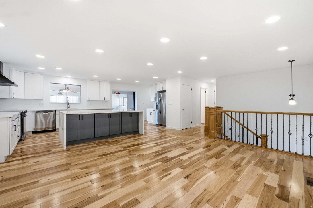 House in Centerville, Utah, United States 3 - 18873974