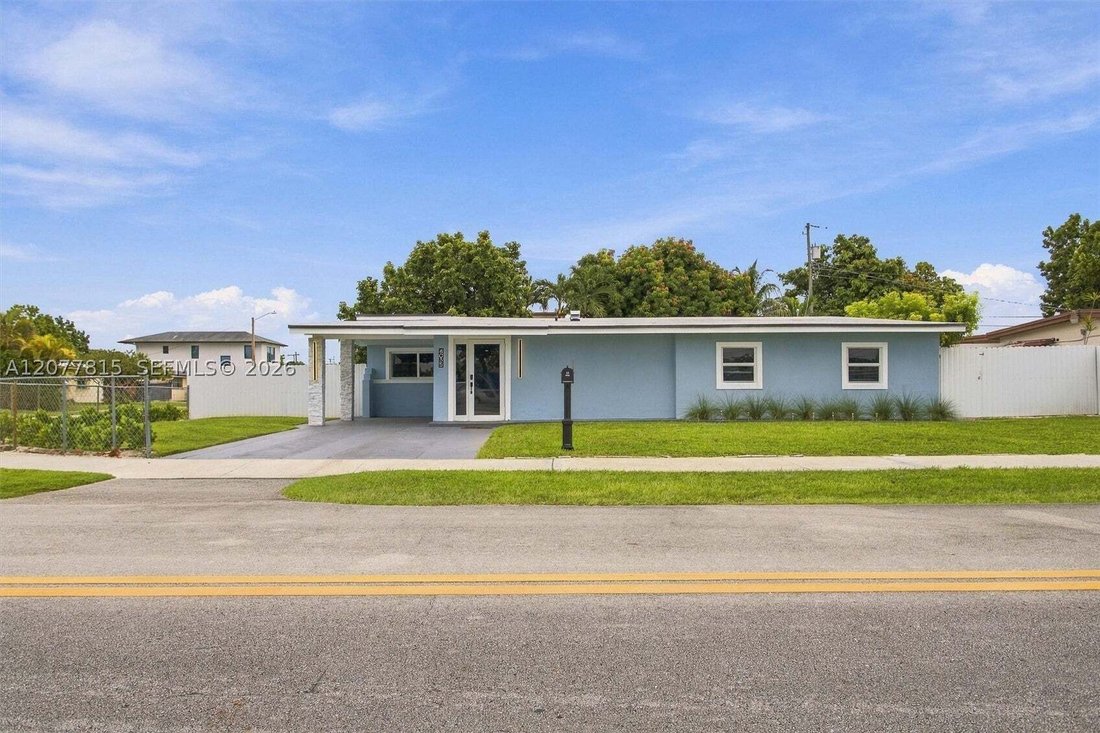 House in Miami, Florida, United States 1 - 18873942