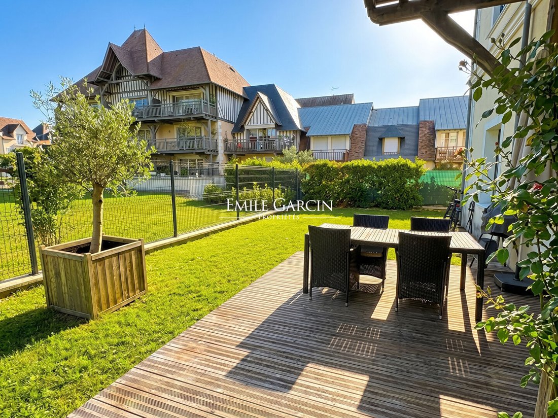 Appartamento a Deauville, Normandia, Francia 1 - 18529921