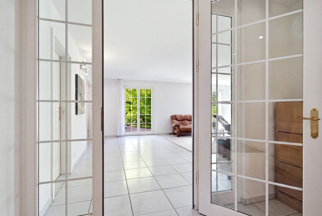 Villa in Pratteln, Basel-Landschaft, Schweiz 5 - 18870675