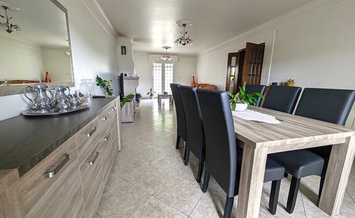 House in Saulx-les-Chartreux, Ile-de-France, France 1