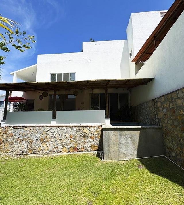House in Tequesquitengo, Morelos, Mexico 3 - 18871767