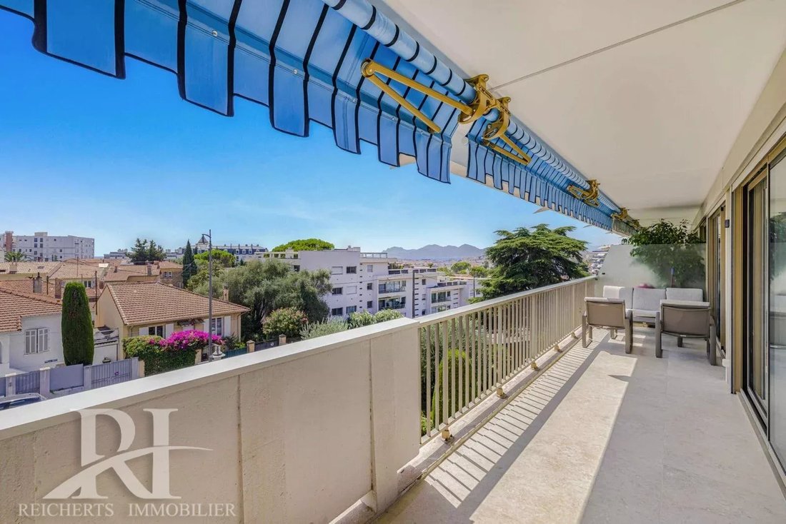 Appartamento a La Californie, Cannes, Francia 1 - 18872030