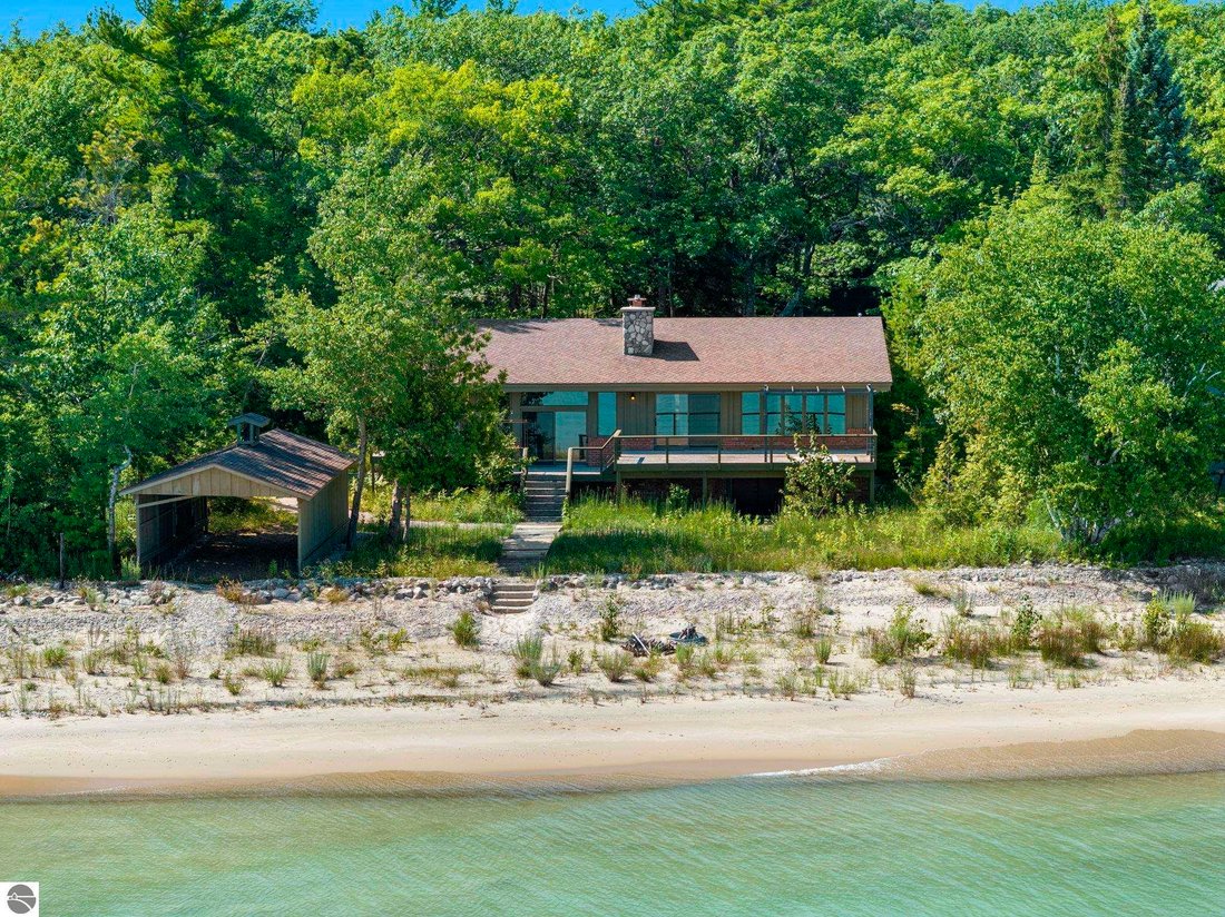 Casa a Northport, Michigan, Stati Uniti 1 - 18872345
