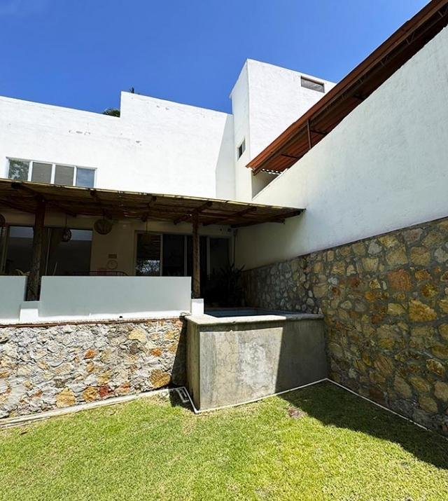 House in Tequesquitengo, Morelos, Mexico 2 - 18871767