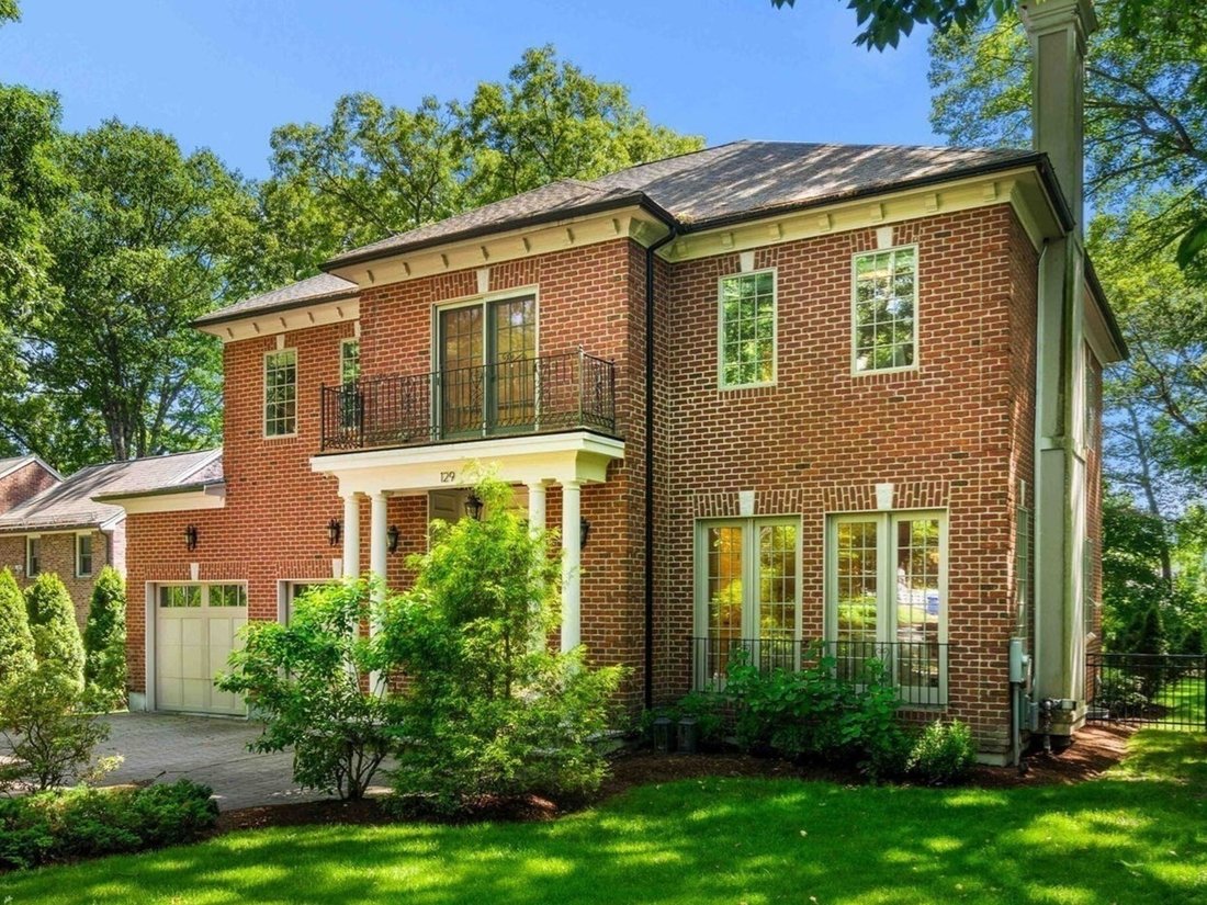 House in Brookline, Massachusetts, United States 1 - 18123278
