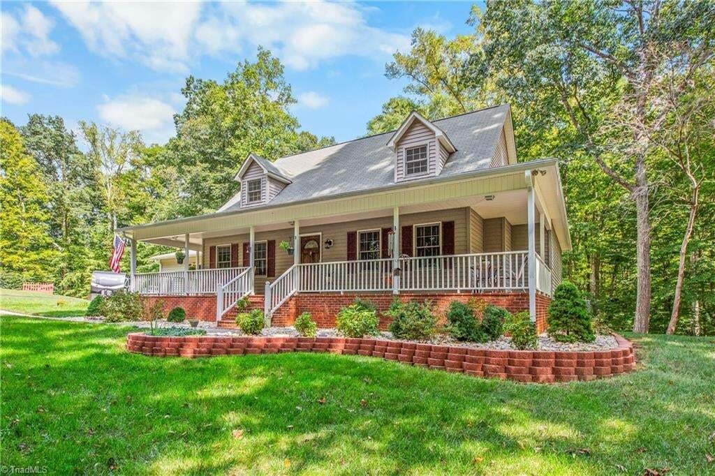 House in Yadkinville, North Carolina, United States 4 - 18868669