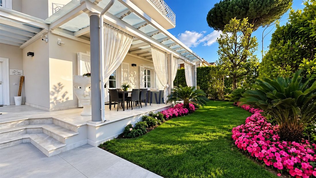 Villa in Motrone, Pietrasanta, Italien 1 - 18865139
