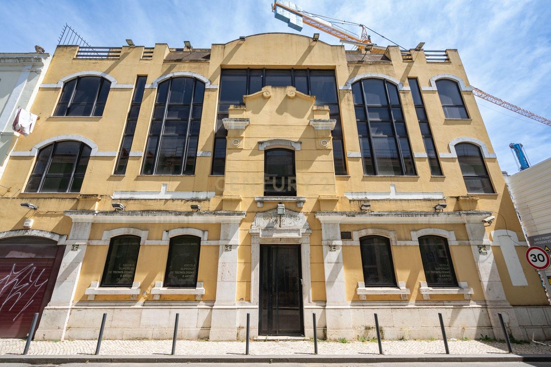 House in Alcantara, Lisbon, Portugal 1 - 18875002