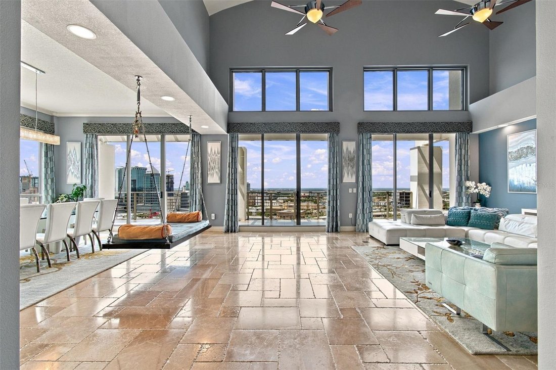 Condo in Tampa, Florida, United States 5 - 18873399