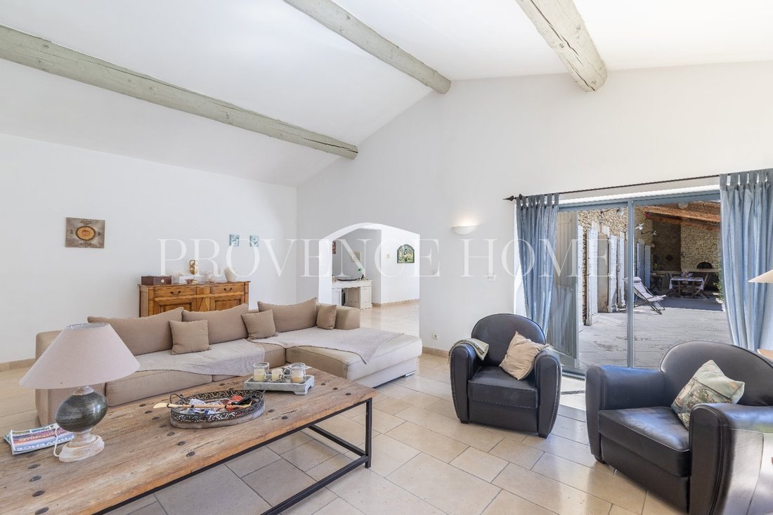 Finca en Gordes, Provenza-Alpes-Costa Azul, Francia 5 - 18872141