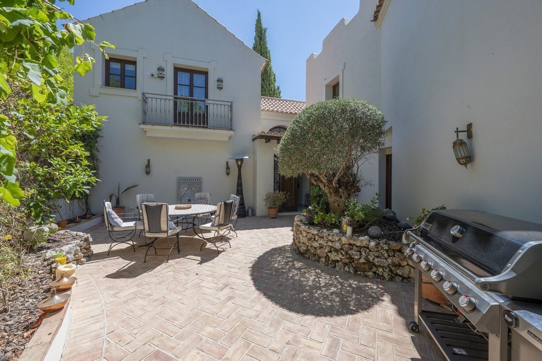 Villa in Estepona, Andalusia, Spain 4 - 18871854