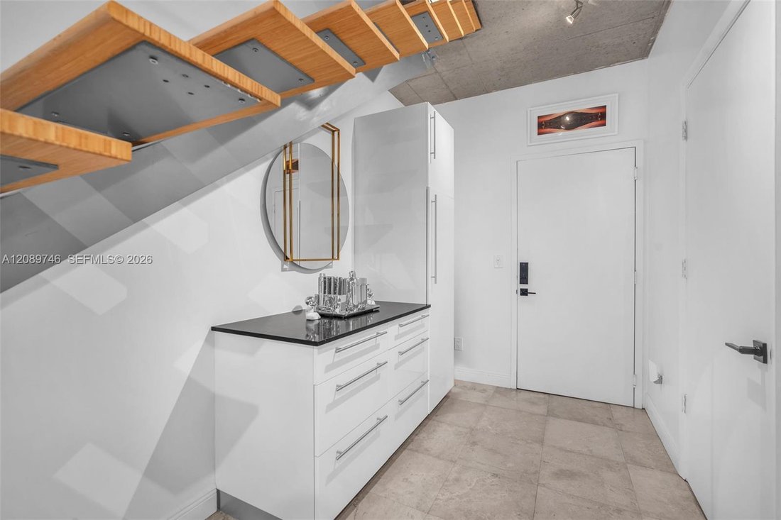 Condo in Miami, Florida, United States 2 - 18874501