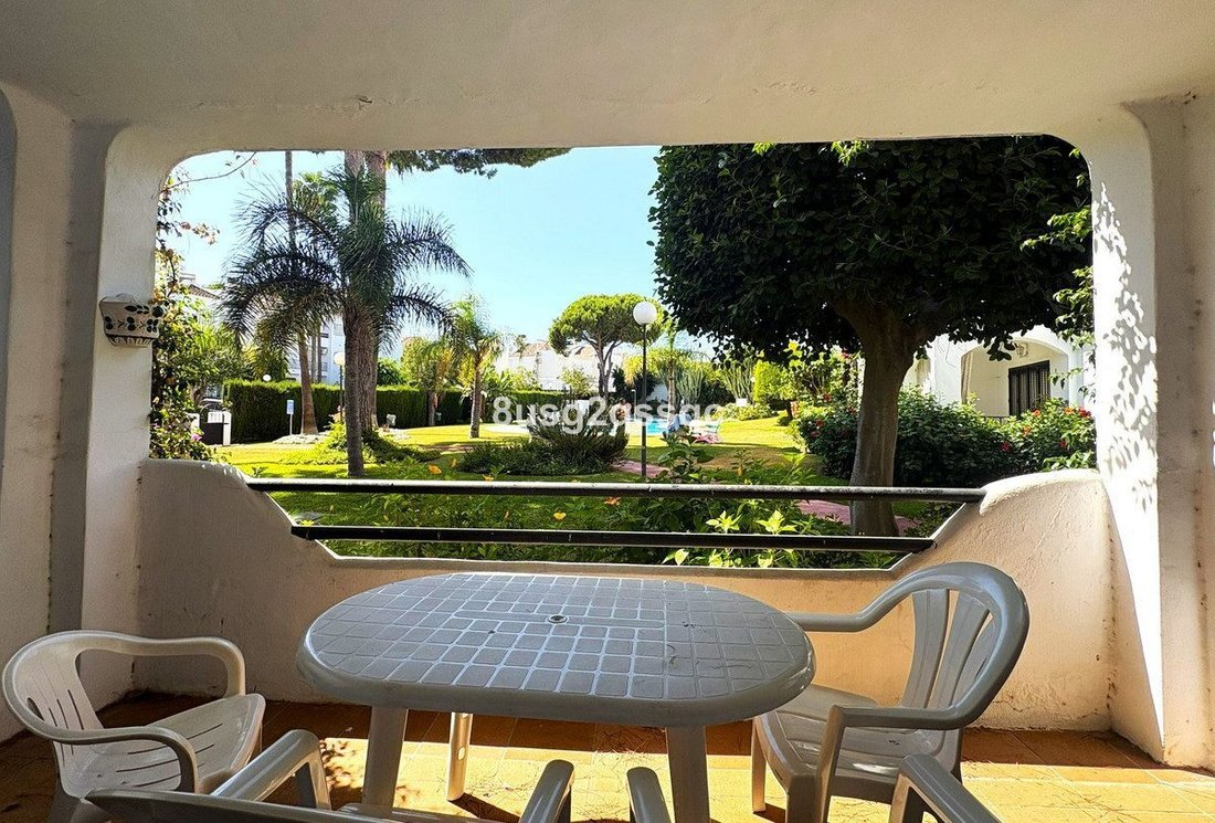 Appartamento a Cancelada, Estepona, Andalusia 1 - 18871675