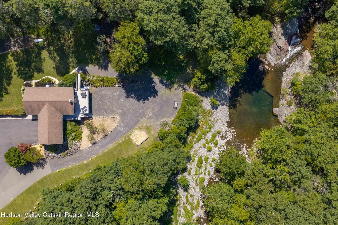 Casa a Saugerties, New York, Stati Uniti 2 - 18872085