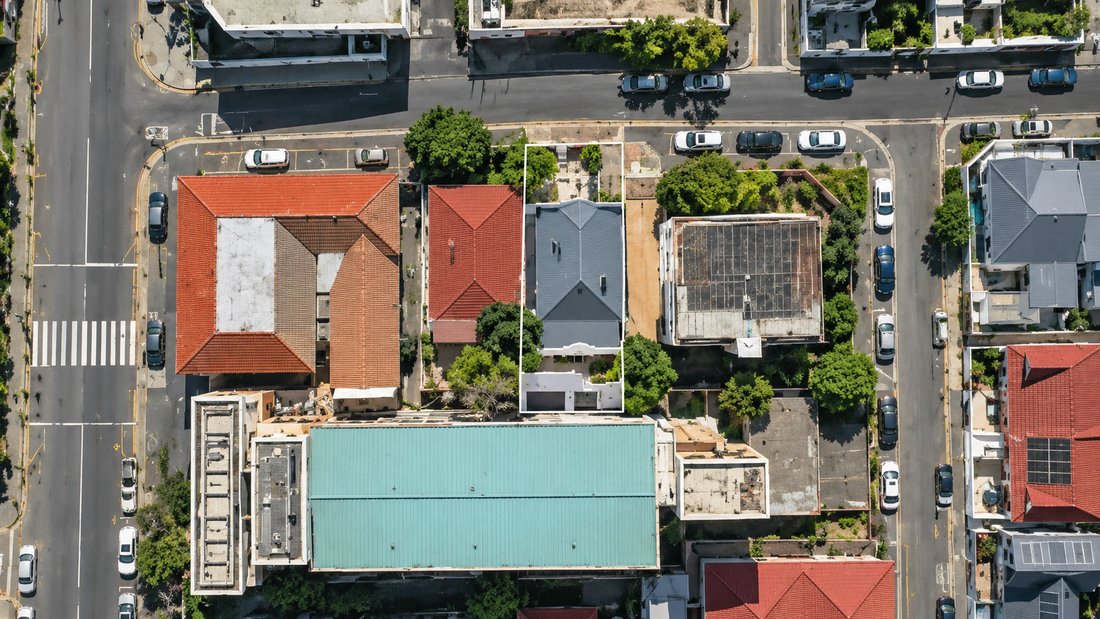 House in Sea Point, Atlantic Seaboard, Cape Town 4 - 18875753