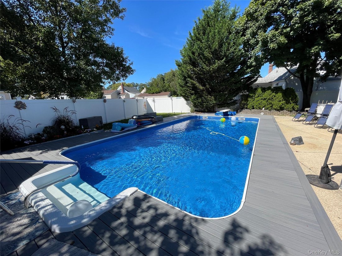 Casa a Lindenhurst, New York, Stati Uniti 2 - 18874673