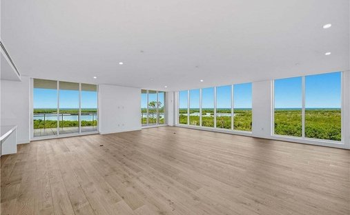 Condo in Bonita Springs, Florida, United States 1