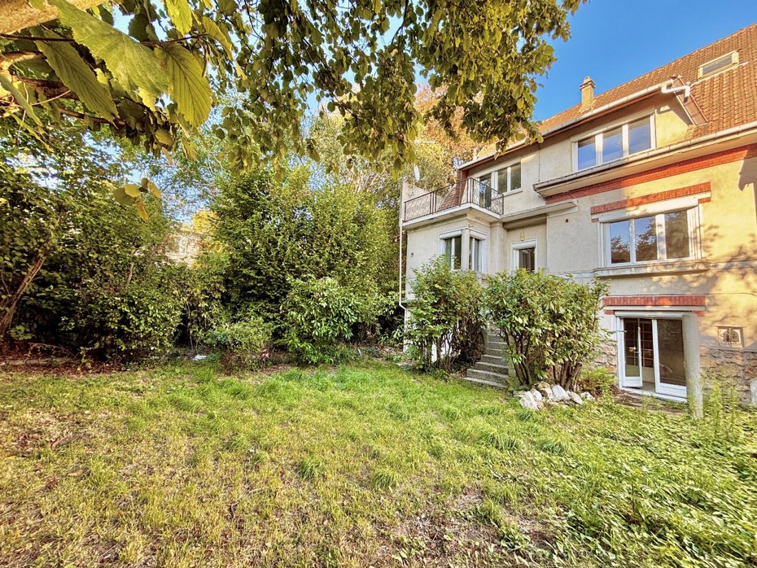 House in Saint-Cloud, Ile-de-France, France 2 - 18321336