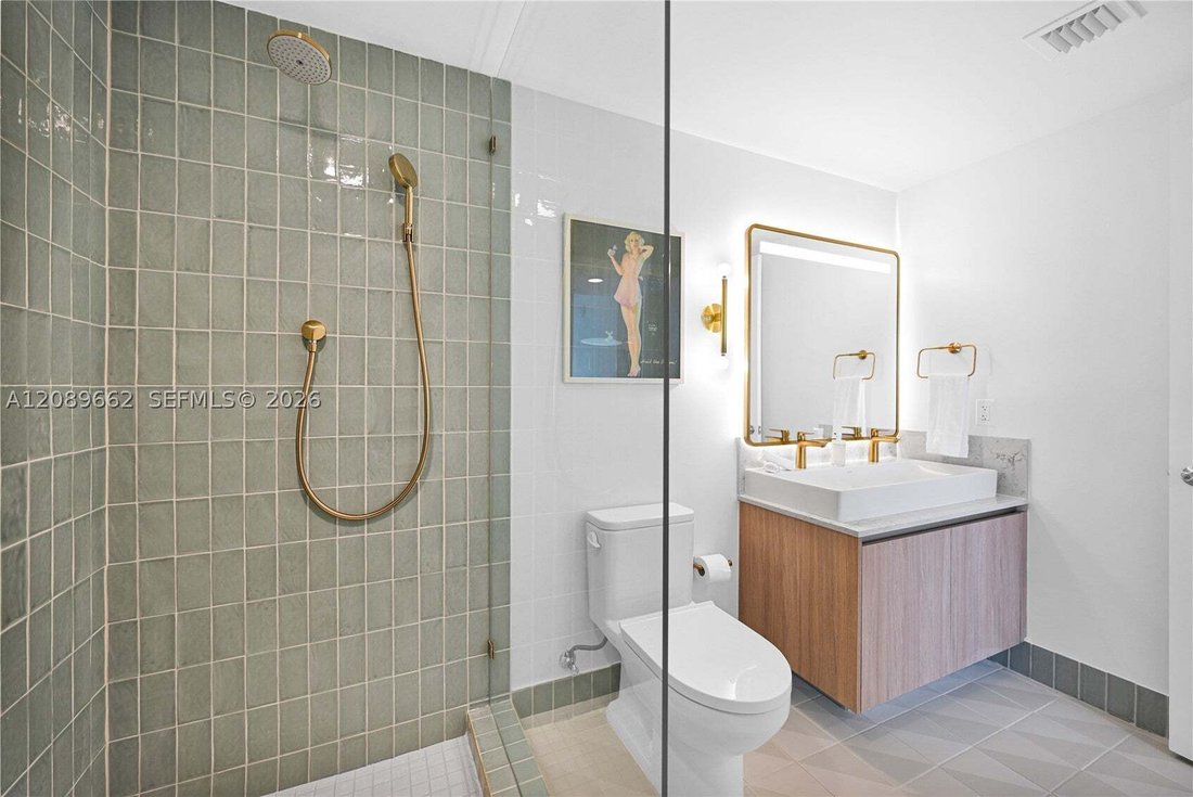 Condo in Miami, Florida, United States 4 - 18873937