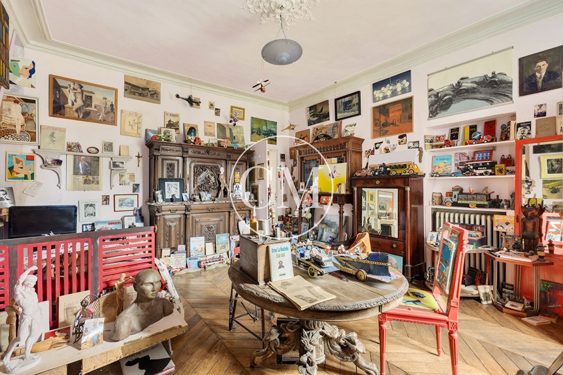 Apartment in Saint Louis, Versailles, France 5 - 18872709