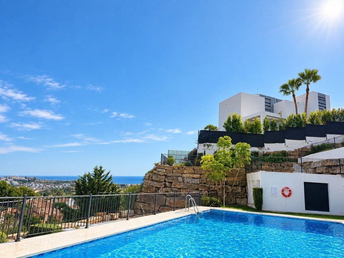 Wohnung in Estepona, Andalusien, Spanien 1 - 18871535