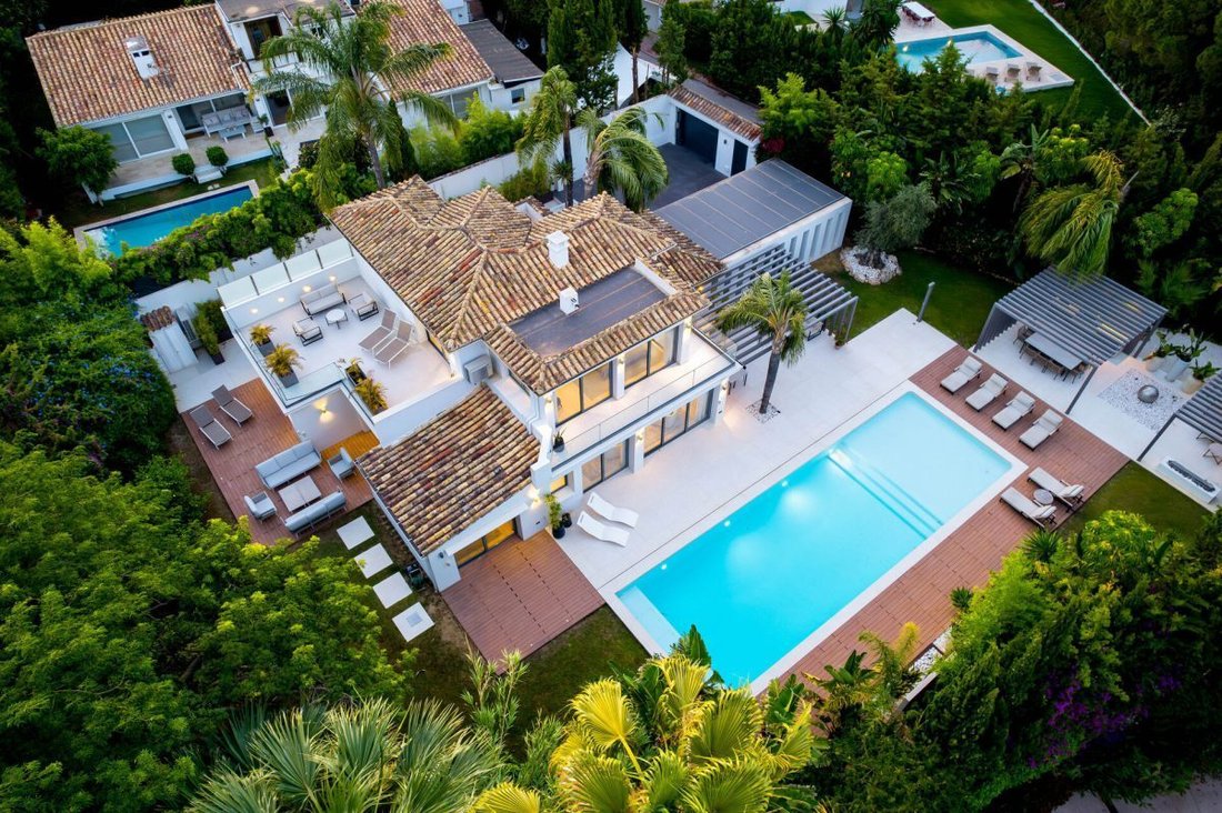 Villa a Nueva Andalucía, Marbella, Spagna 2 - 18871712