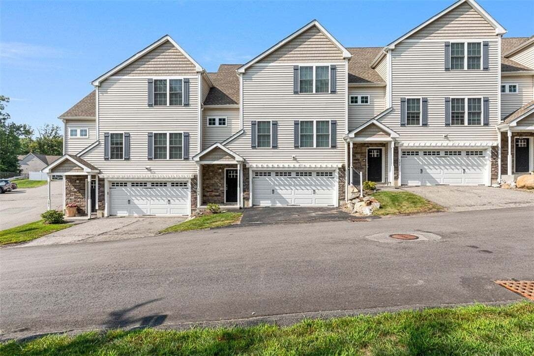 Condo in Cumberland, Rhode Island, United States 2 - 18870795