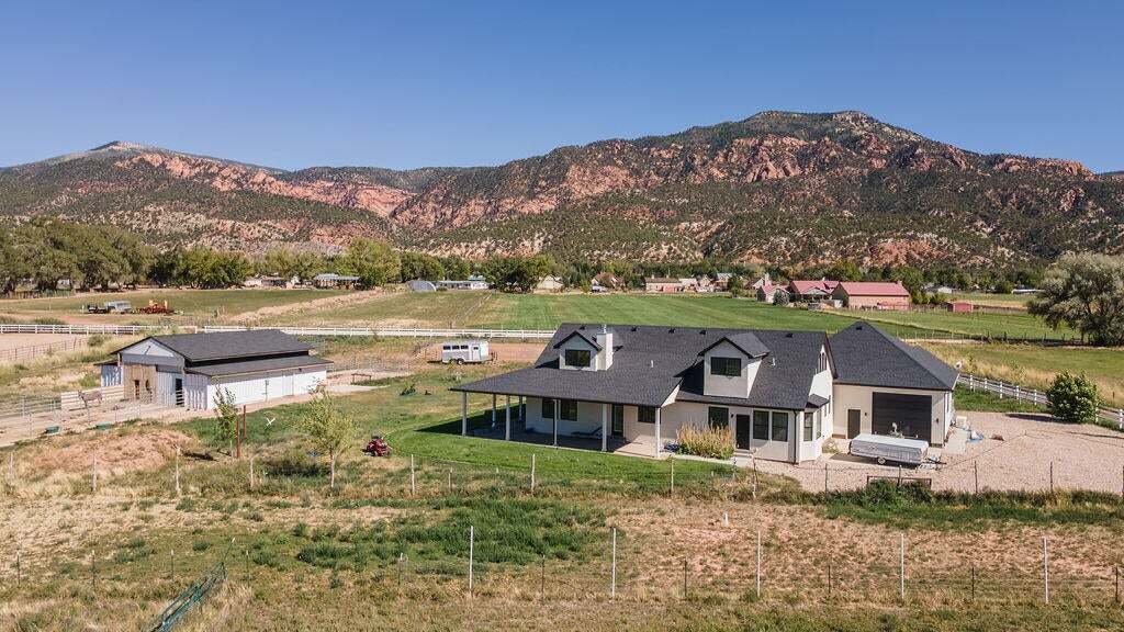 House in Cedar City, Utah, United States 4 - 18873112