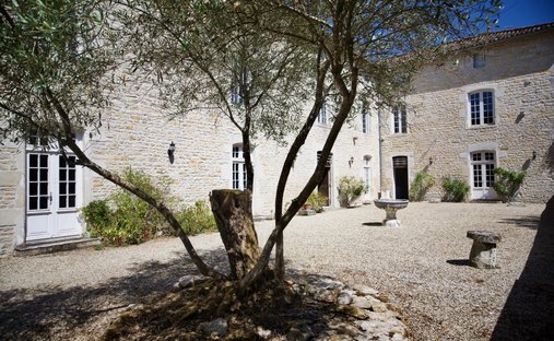 Casa a Lizant, Nuova Aquitania, Francia 1
