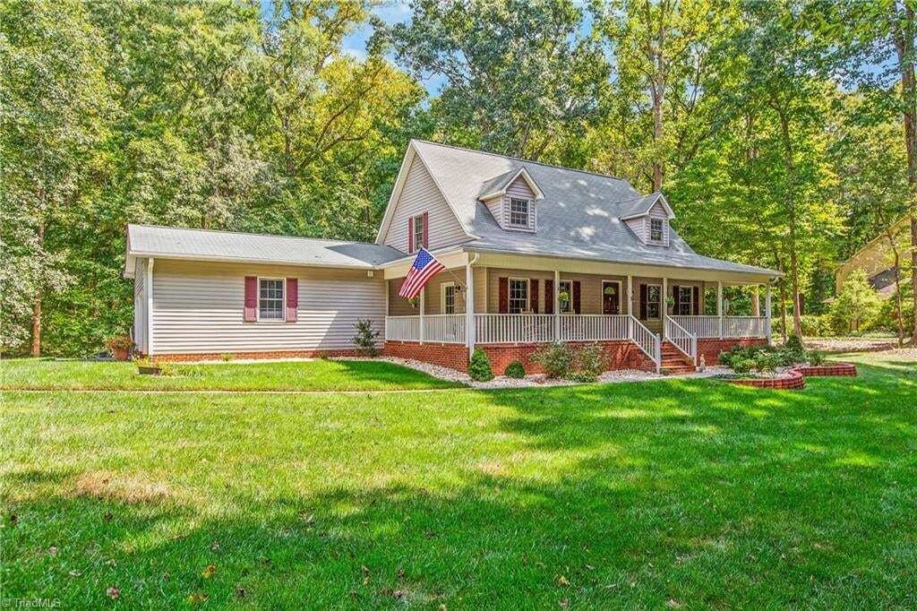 House in Yadkinville, North Carolina, United States 3 - 18868669