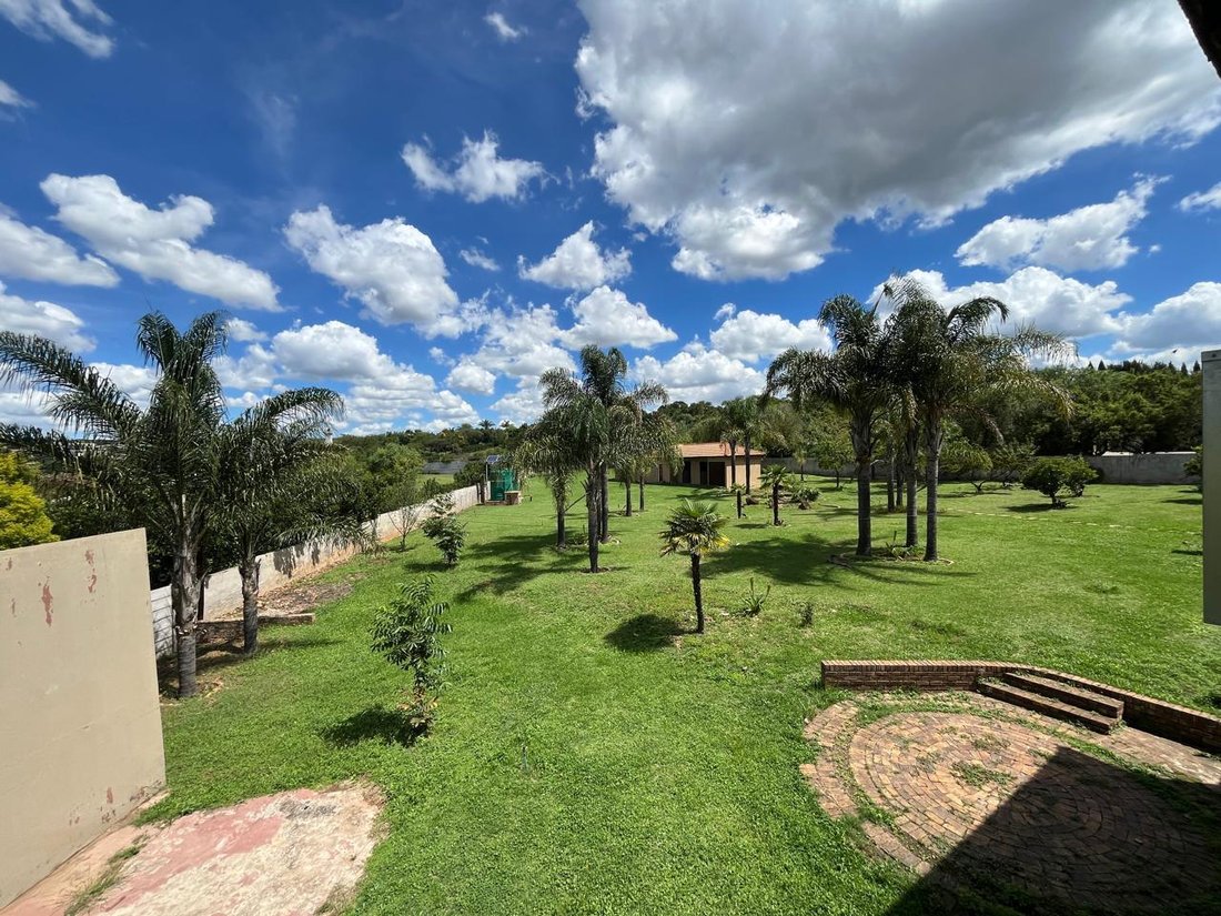 Haus in Mooikloof, Gauteng, Südafrika 1 - 18875748