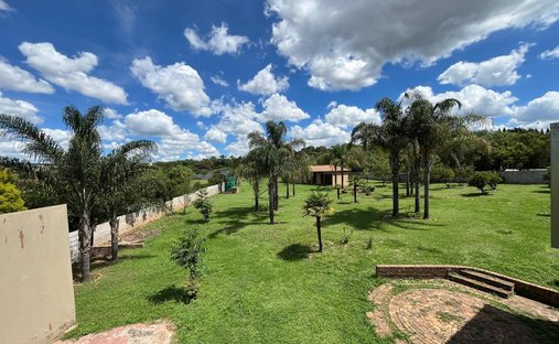 House in Mooikloof, Gauteng, South Africa 1
