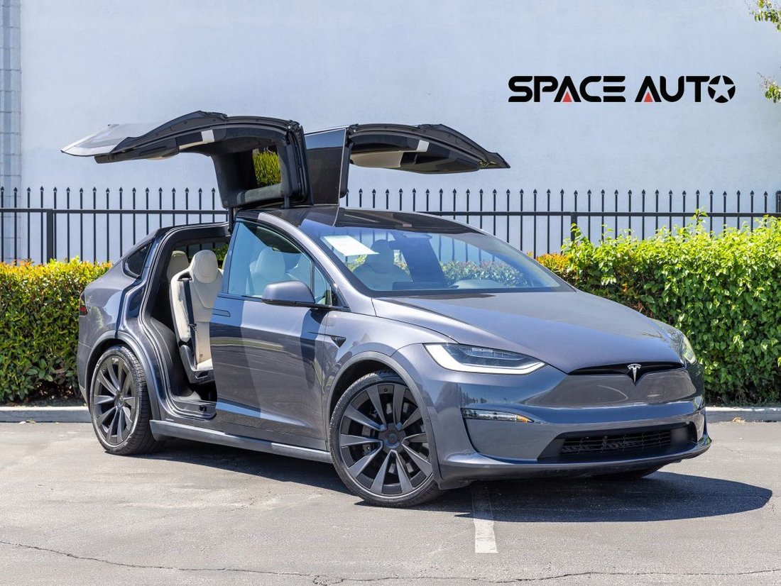 Suv in Azusa, CA, United States 2 - 18810549
