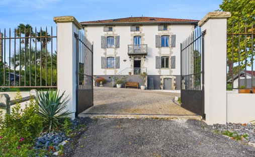 Villa in Guiche, Neu-Aquitanien, Frankreich 1