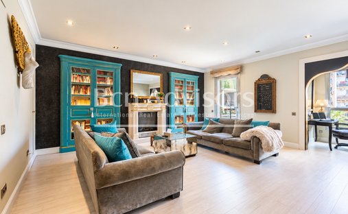 Apartment in Eixample, Barcelona, Spain 1