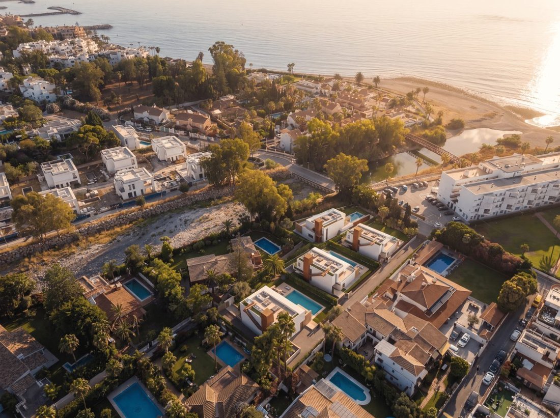 Villa en Playa Puerto Banús, Marbella, España 5 - 18871733