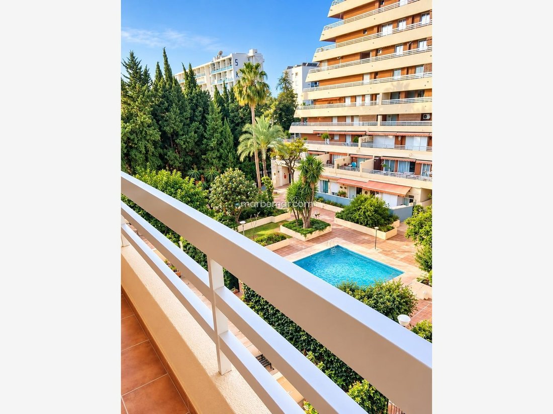 Penthouse in Marbella, Andalusia, Spain 1 - 18874487
