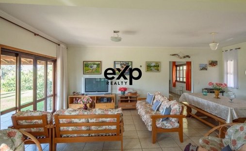 Country House in Jardim das Nacoes, State of São Paulo, Brazil 1