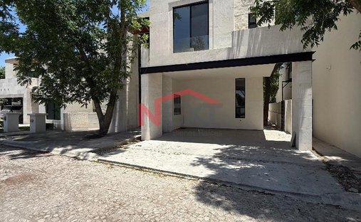 House in Saltillo, Coahuila, Mexico 1