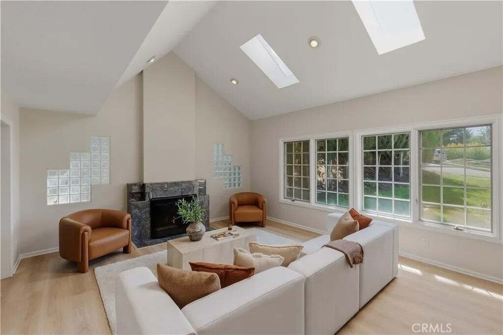 House in Agoura Hills, California, United States 4 - 18873811