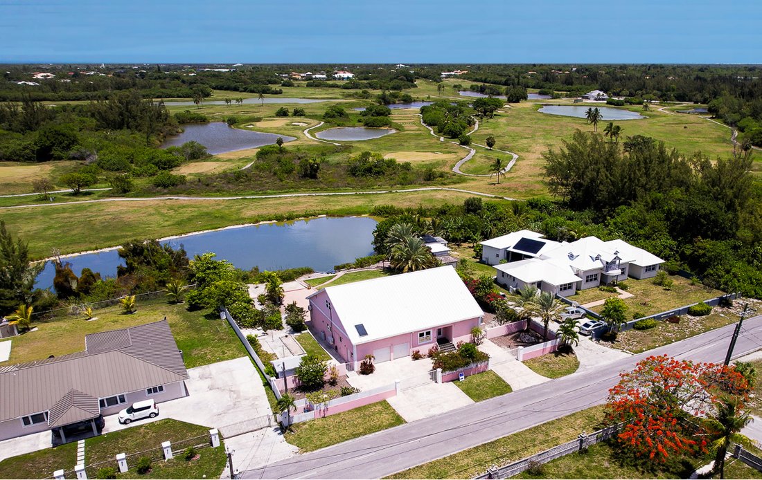 House in Freeport, Freeport, The Bahamas 1 - 18872050